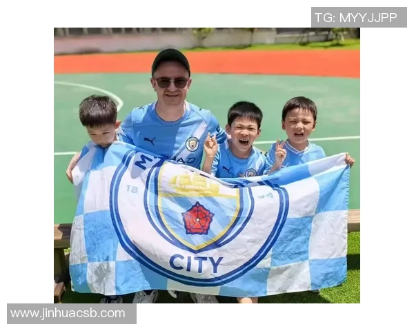 足球明星纹眉高清图片展示与分析让你了解他们的独特风格与魅力 足球明星纹眉高清图片展示与分析让你了解他们的独特风格与魅力